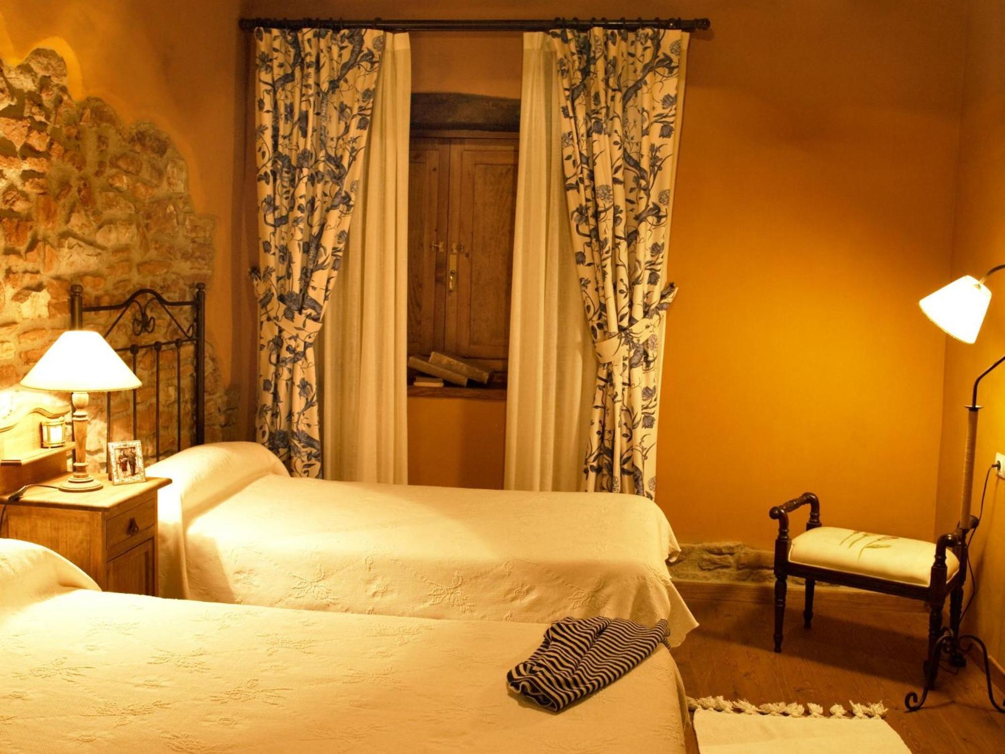 Apartamentos Rurales El Mirador De Cazanes Quarto foto